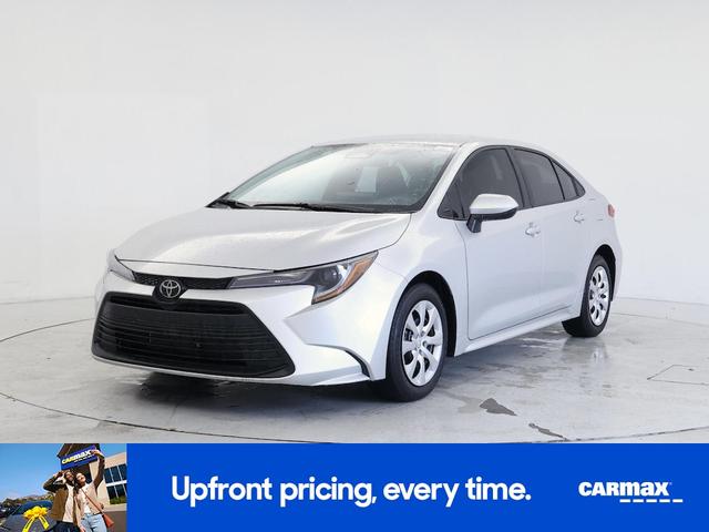 Photo of 2025 Silver Toyota Corolla