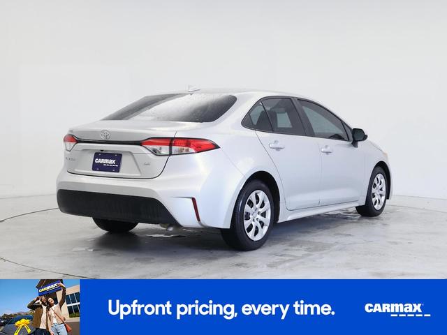 Photo of 2025 Silver Toyota Corolla