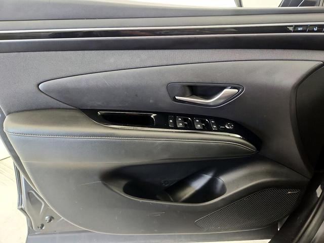 Photo of 2023 Gray Hyundai TUCSON