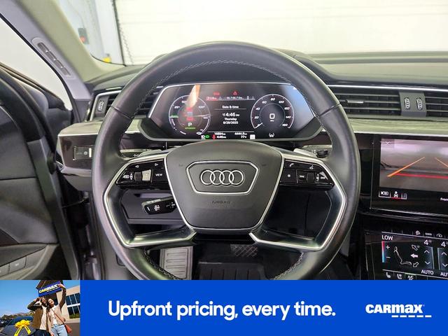 Photo of 2022 Silver Audi e-tron