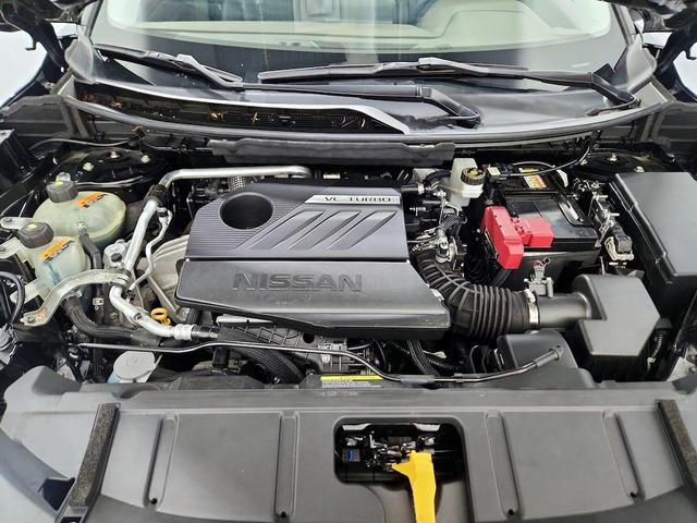 Photo of 2022 Black Nissan Rogue