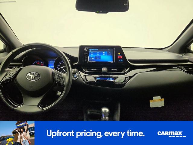 Photo of 2018 Blue Toyota C-HR