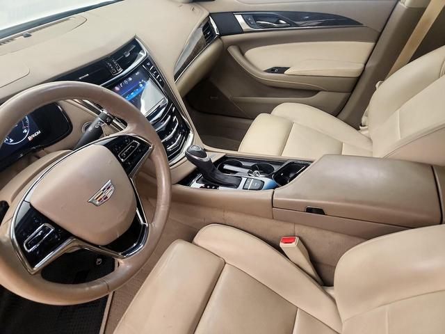 Photo of 2015 White Cadillac CTS