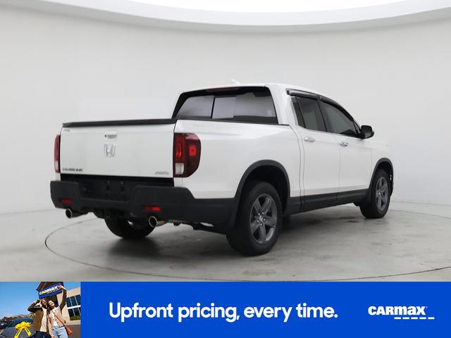 Photo of 2023 White Honda Ridgeline