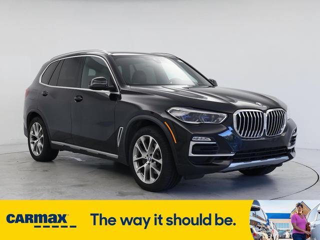 Photo of 2021 Black BMW X5