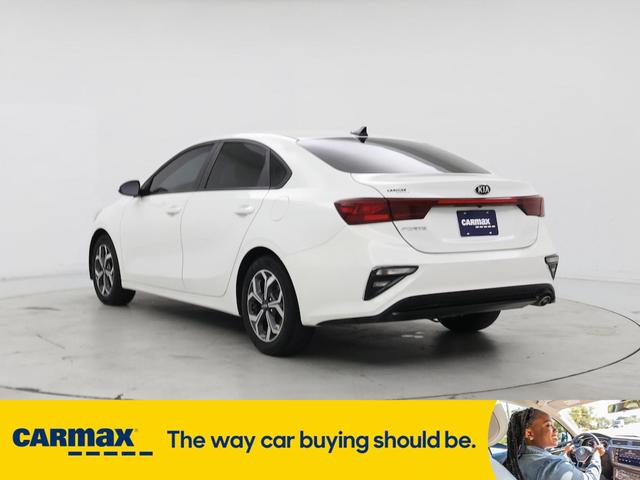 Photo of 2021 White Kia Forte