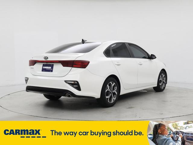 Photo of 2021 White Kia Forte
