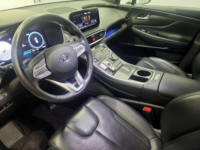 Photo of 2022 White Hyundai SANTA FE