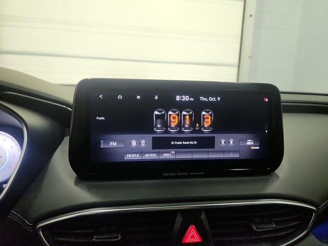 Photo of 2022 White Hyundai SANTA FE