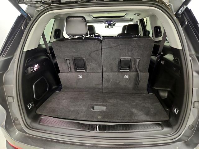 Photo of 2022 Gray Jeep Grand Cherokee L