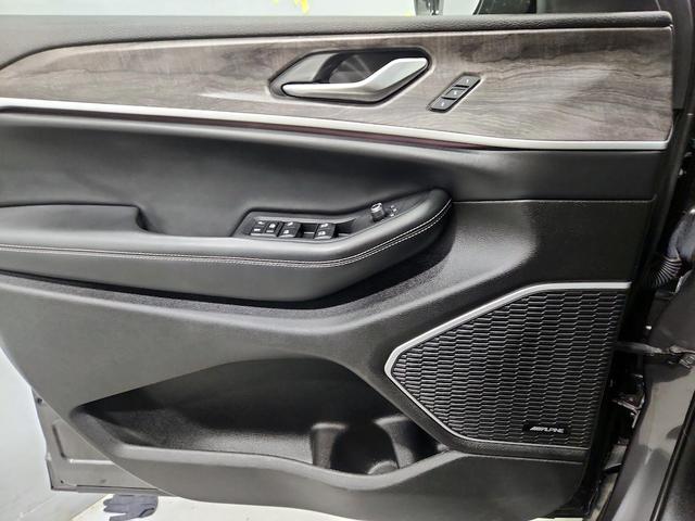 Photo of 2022 Gray Jeep Grand Cherokee L
