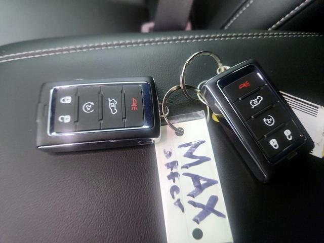 Photo of 2025 Burgundy Jeep Grand Cherokee