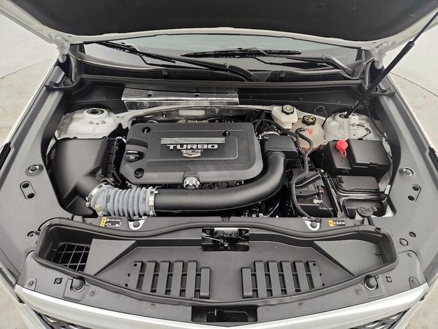 Photo of 2024 White Cadillac XT4