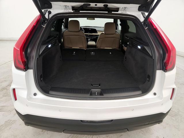 Photo of 2024 White Cadillac XT4
