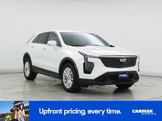 Photo of 2024 White Cadillac XT4