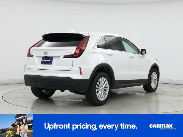 Photo of 2024 White Cadillac XT4