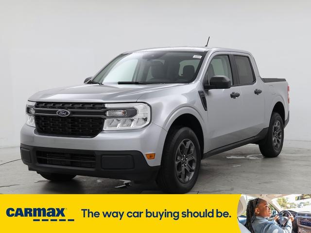 Photo of 2024 Blue Ford Maverick