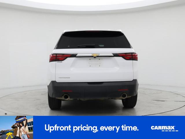 Photo of 2022 White Chevrolet Traverse