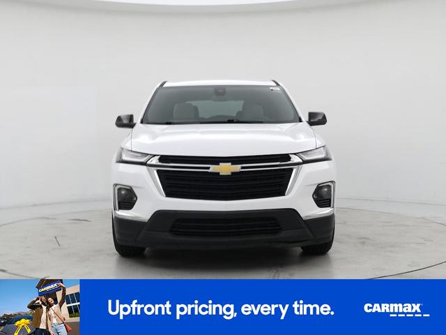 Photo of 2022 White Chevrolet Traverse