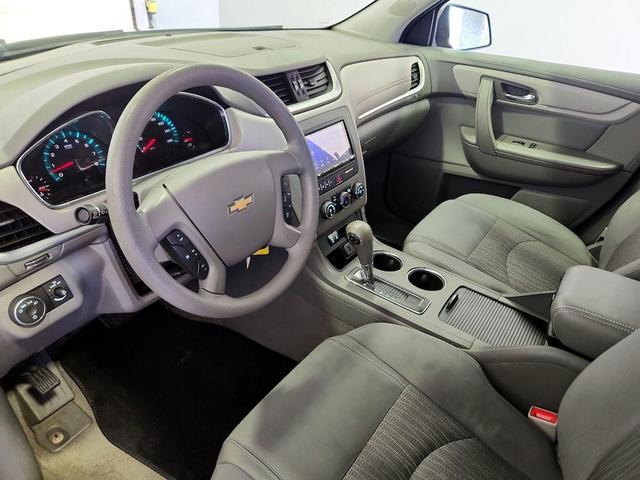 Photo of 2016 Blue Chevrolet Traverse