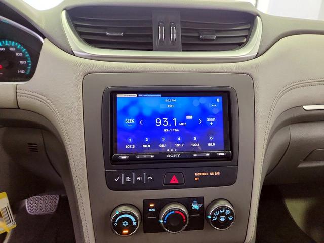 Photo of 2016 Blue Chevrolet Traverse