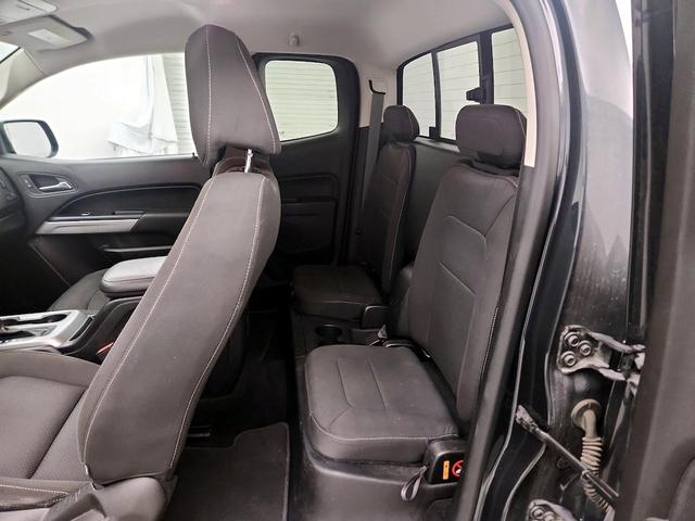 Photo of 2018 Gray Chevrolet Colorado