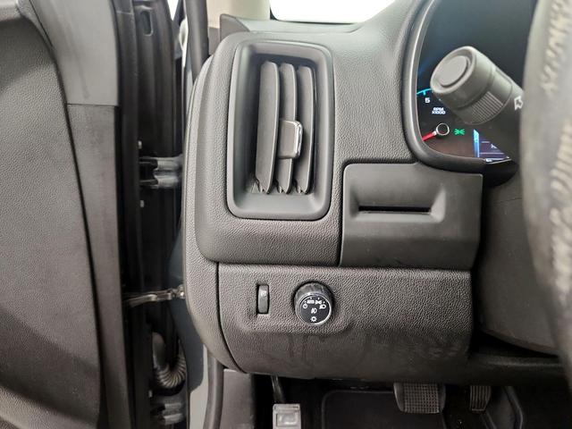 Photo of 2018 Gray Chevrolet Colorado