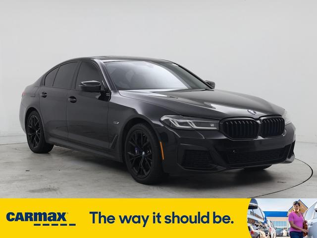 2022 BMW 530E