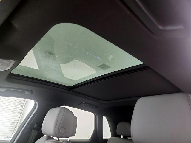 Photo of 2020 White Audi Q3