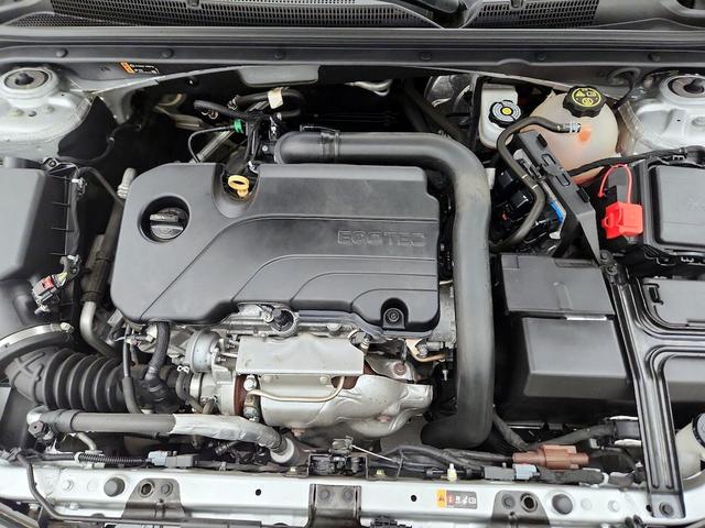 Photo of 2020 Silver Chevrolet Malibu