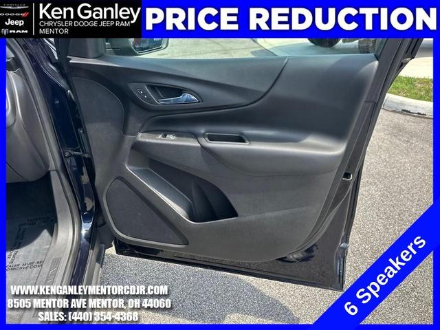 Photo of 2020 Midnight Blue Metallic Chevrolet Equinox
