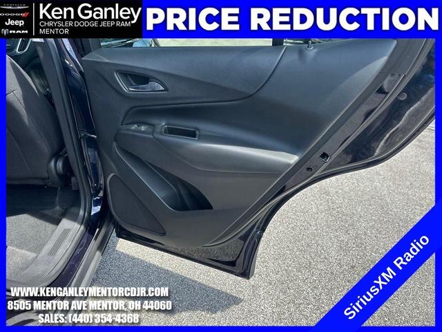 Photo of 2020 Midnight Blue Metallic Chevrolet Equinox