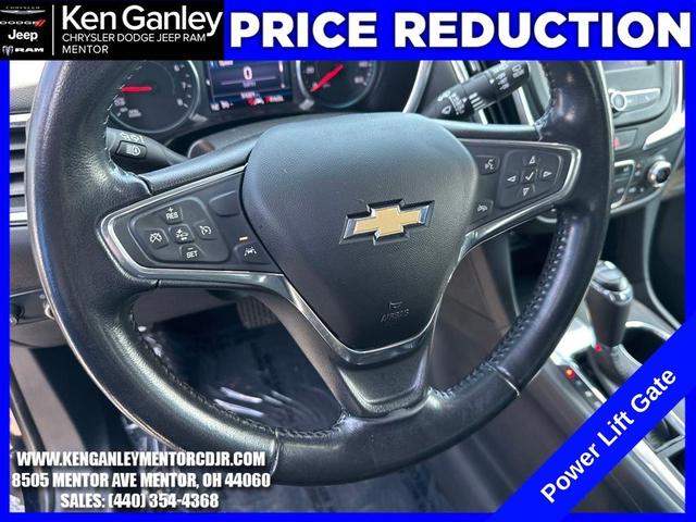 Photo of 2020 Midnight Blue Metallic Chevrolet Equinox