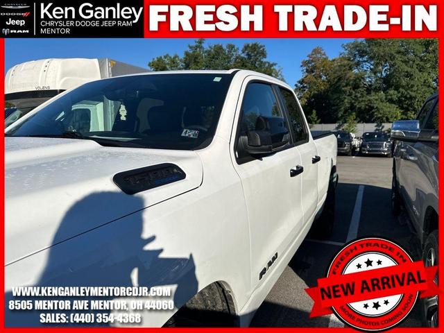 Photo of 2024 Bright White Clearcoat RAM 1500