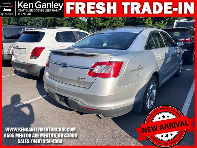 Photo of 2010 Silver Ford Taurus