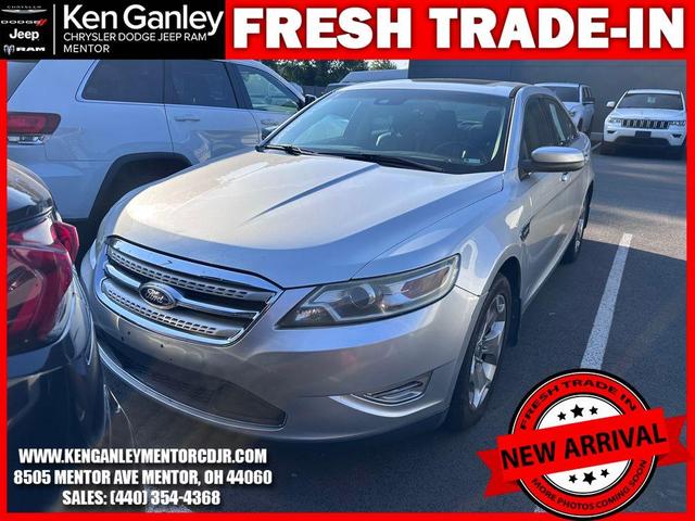 Photo of 2010 Silver Ford Taurus