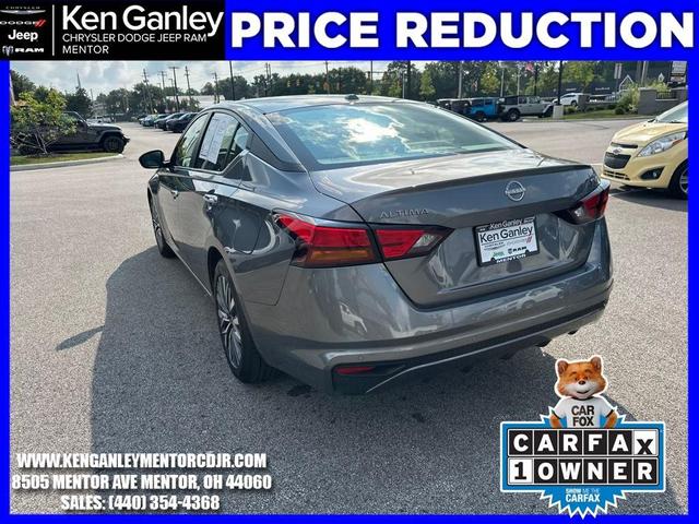 Photo of 2024 Gun Metallic Nissan Altima