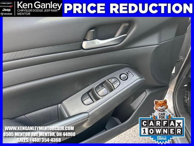 Photo of 2024 Gun Metallic Nissan Altima