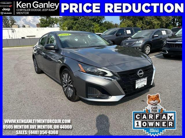 Photo of 2024 Gun Metallic Nissan Altima