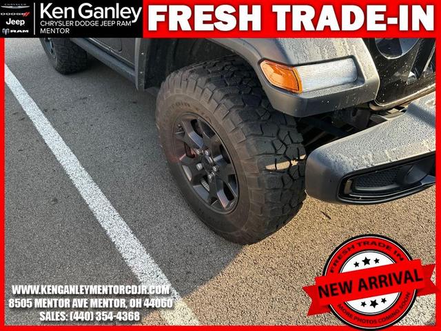Photo of 2023 Granite Crystal Clearcoat Metallic Jeep Wrangler