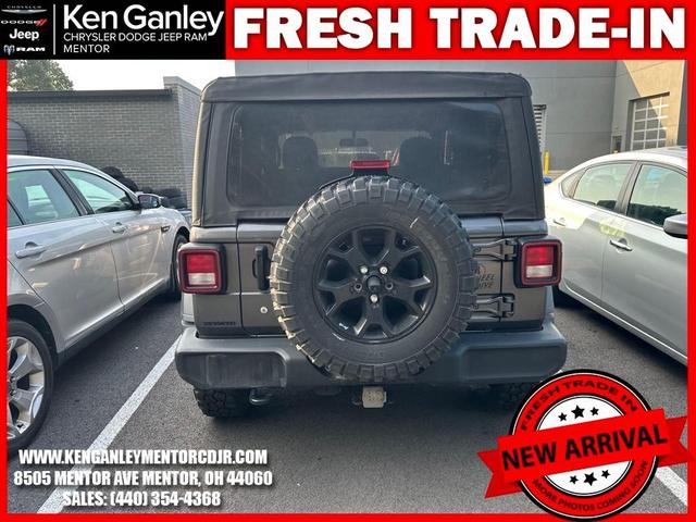 Photo of 2023 Granite Crystal Clearcoat Metallic Jeep Wrangler