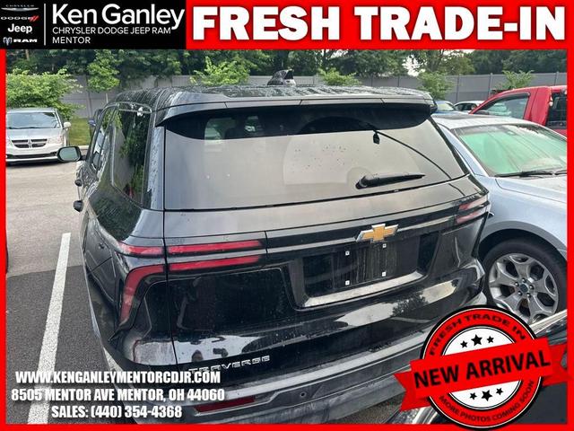 Photo of 2024 Mosaic Black Metallic Chevrolet Traverse