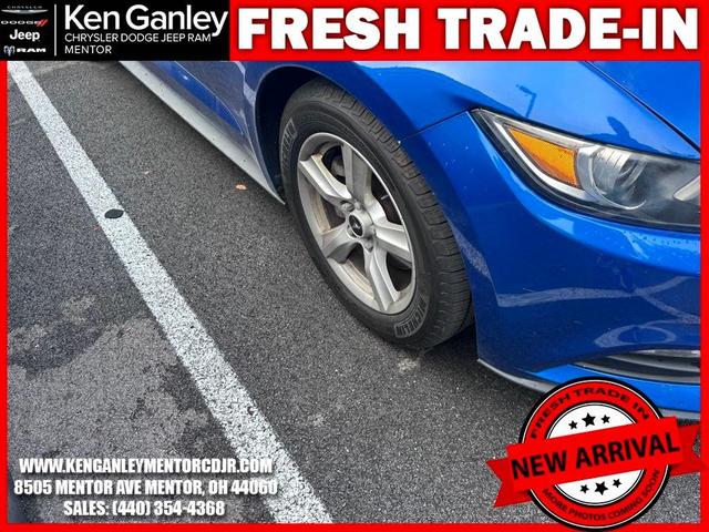 Photo of 2017 Lightning Blue Ford Mustang
