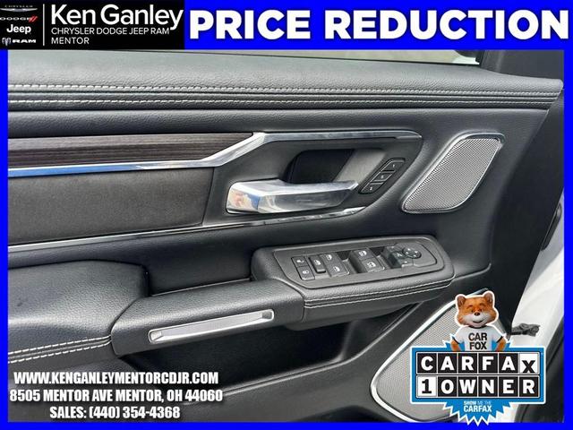 Photo of 2025 Bright White Clearcoat RAM 1500