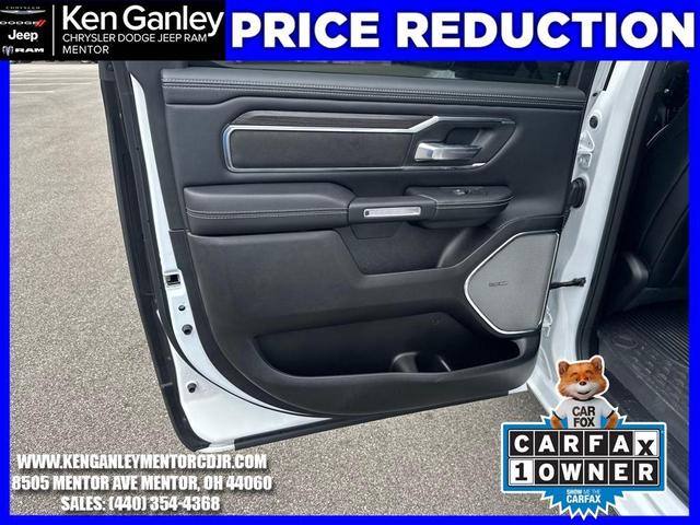 Photo of 2025 Bright White Clearcoat RAM 1500