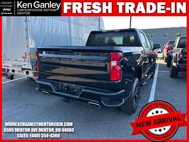 Photo of 2020 Black Chevrolet Silverado 1500