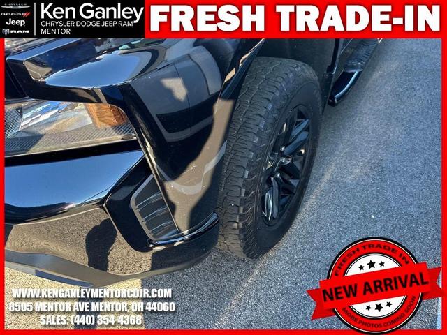 Photo of 2020 Black Chevrolet Silverado 1500