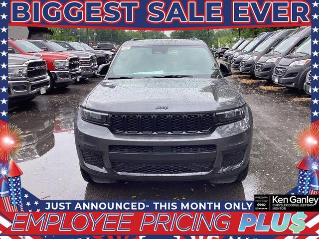 Photo of 2025 Metallic Jeep Grand Cherokee L