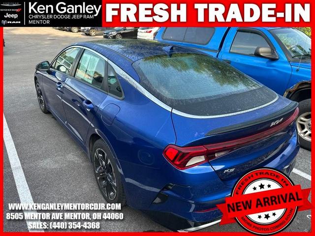 Photo of 2022 Sapphire Blue Kia K5