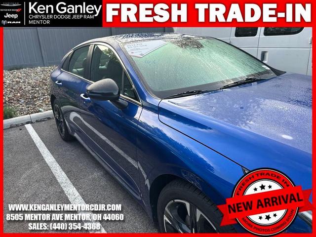 Photo of 2022 Sapphire Blue Kia K5